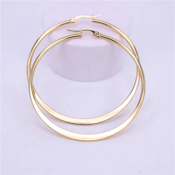 NEW 18K Yellow Gold 2.36'' Round Hoop Earrings - Picture 4 of 5